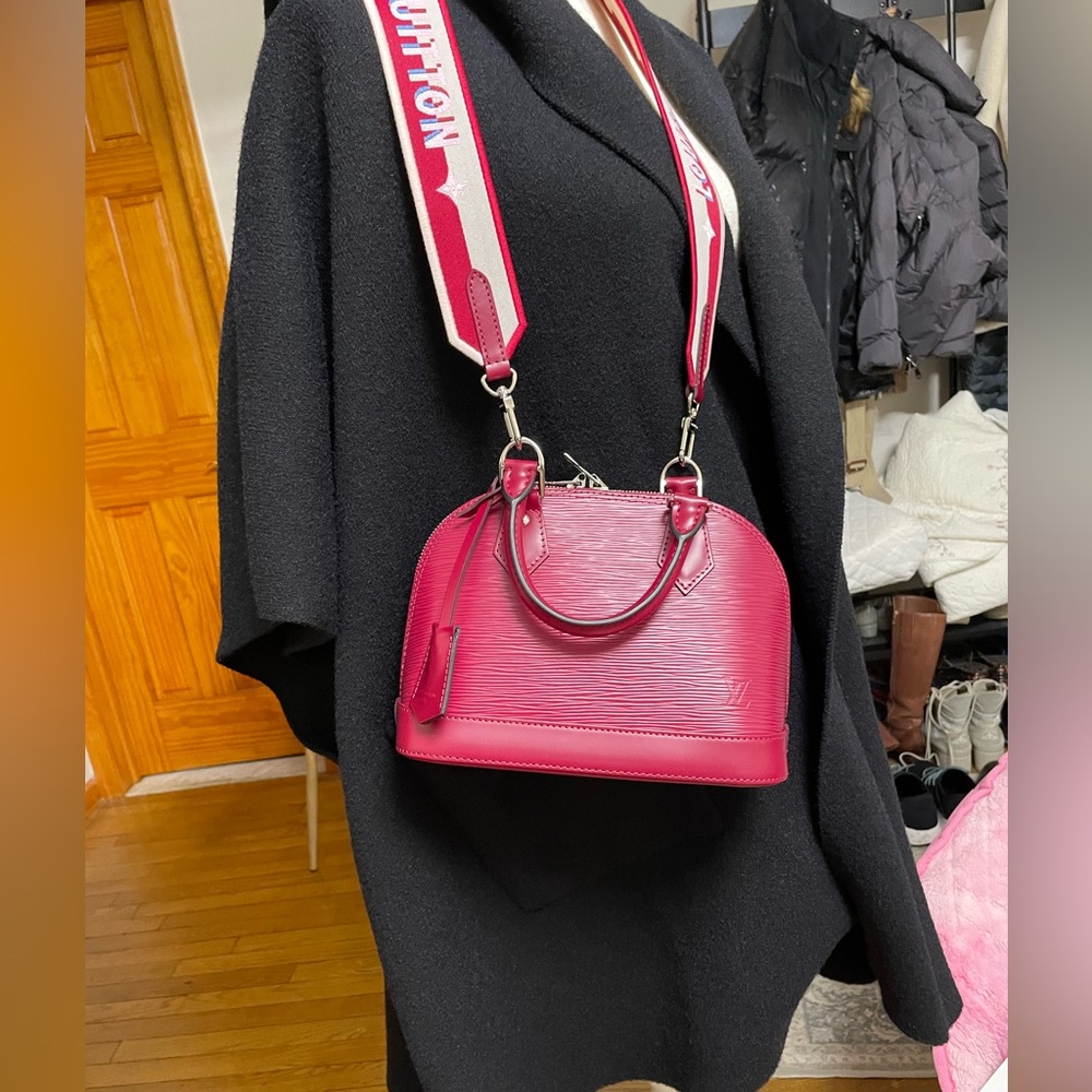 Louis Vuitton Epi Alma BB